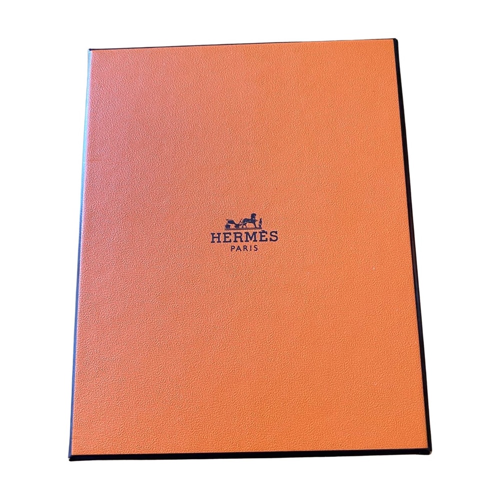 Hermes Epsom Leather Passport Cover - Rose Azalee Tarmac PM - Picture 2 of 16